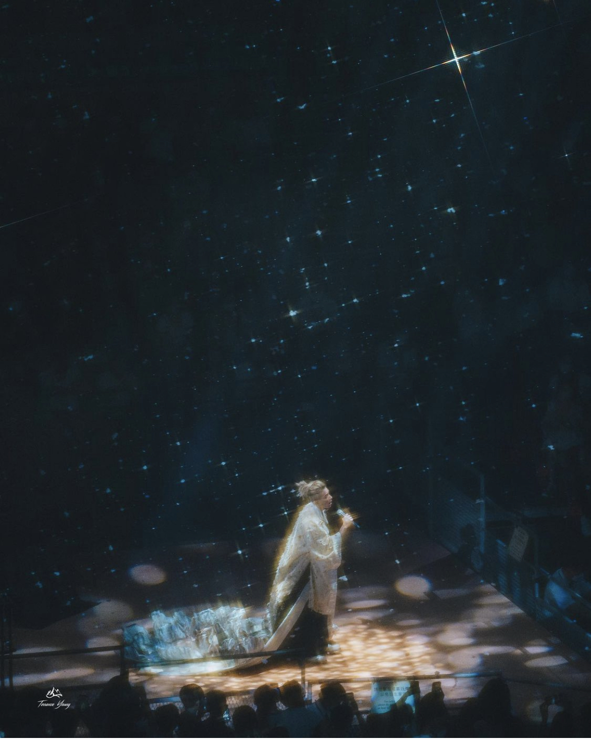 4x Star Filter by @terraceyeung